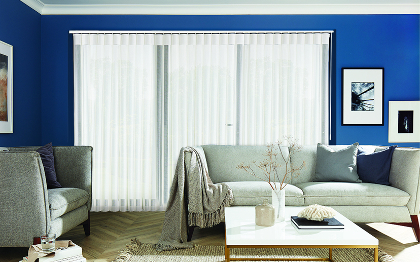 Allusion blinds in lounge