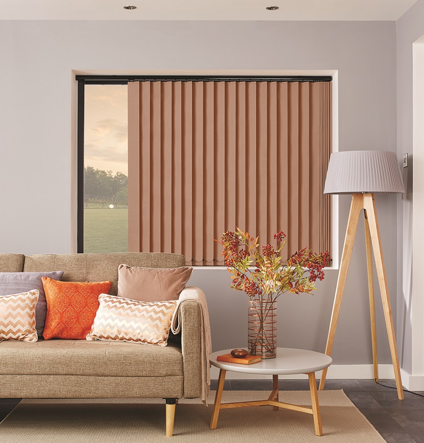 Vertical Blinds with Lamp
