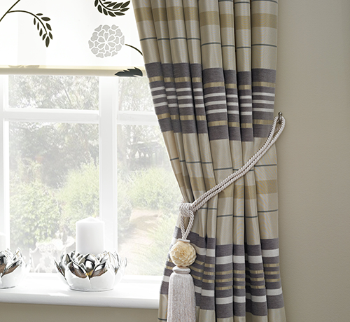 Made to measure curtain manufacturers