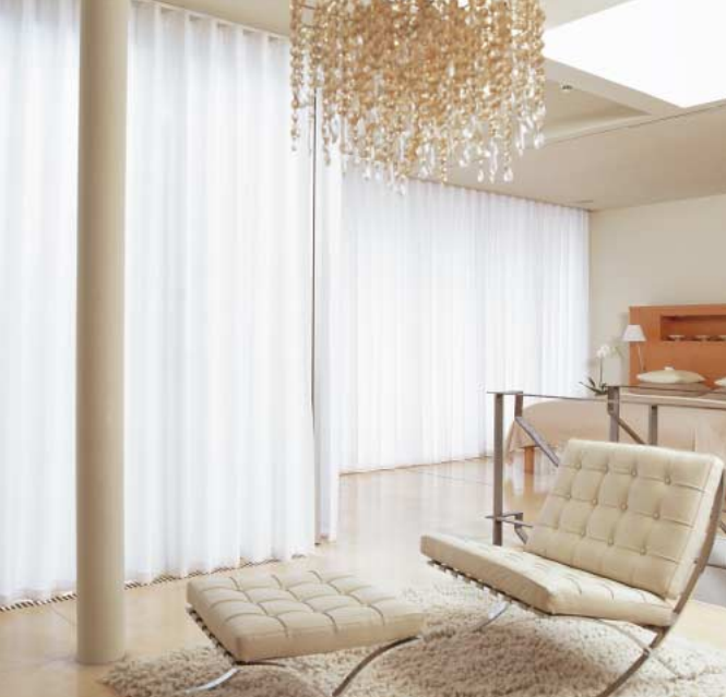 Silent Gliss Wave curtain