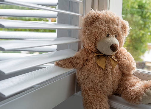 A Stylish, Practical Alternative to Blinds